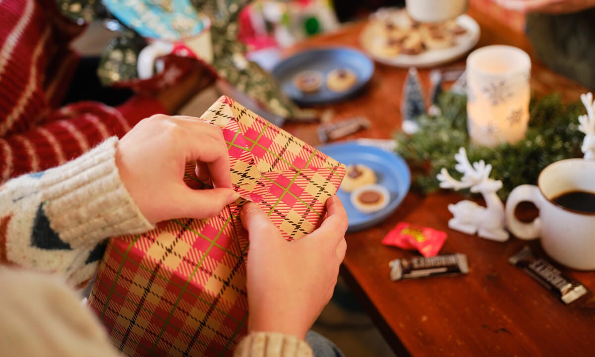 What Is a White Elephant Party Gift Exchange?