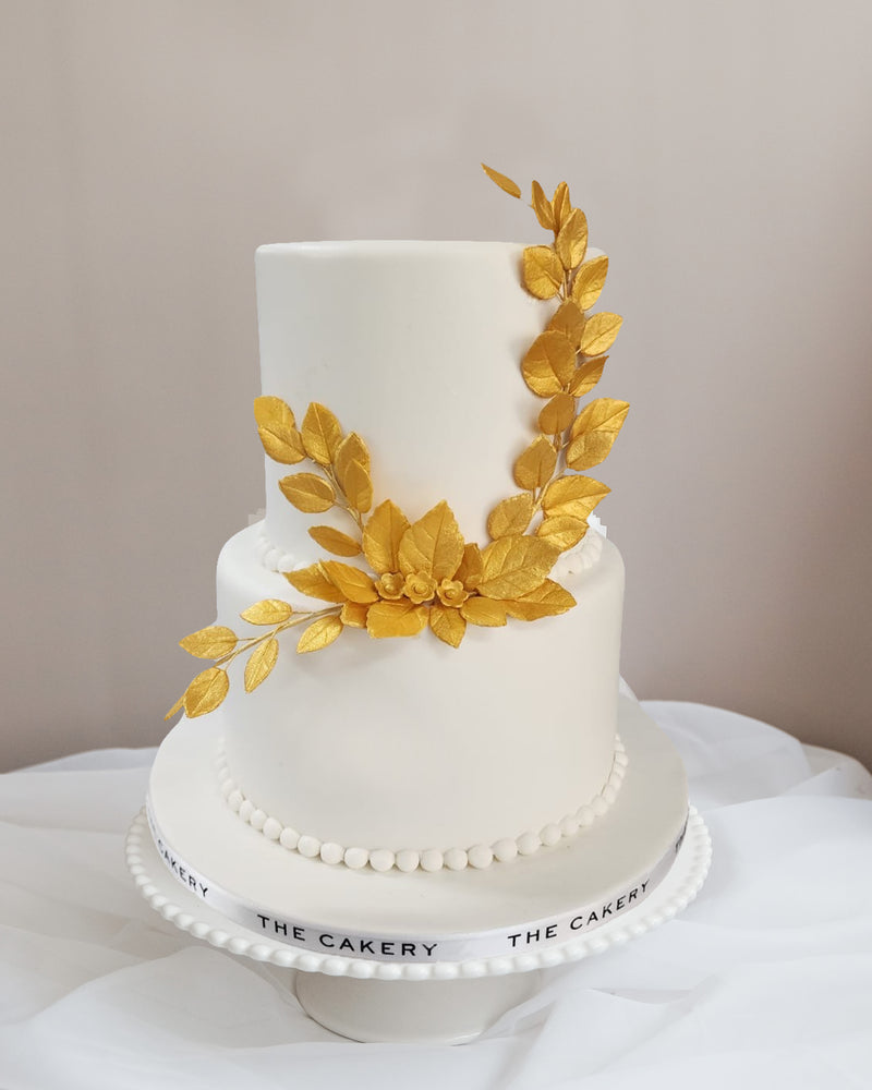 How Much Does a Wedding Cake Cost for 150 Guests?